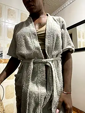 sweetsarabig22cm live sex cam