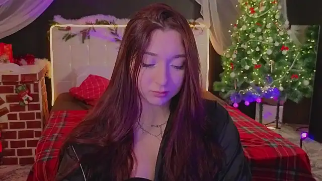 YasmineWest live sex cam