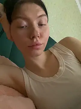 Lisaaa_Alisa live sex cam