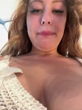 AndreaMood live sex cam