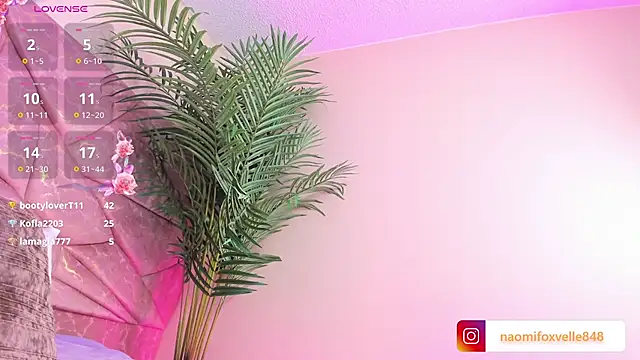 _Naomi_Fox_ live sex cam