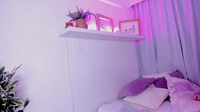 emmyheart7's cam snapshot