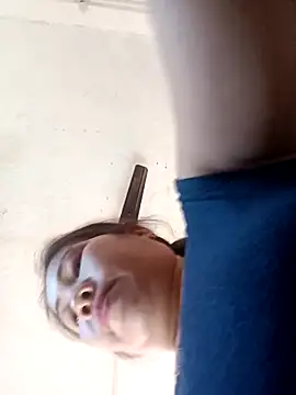 Reema_143's cam snapshot