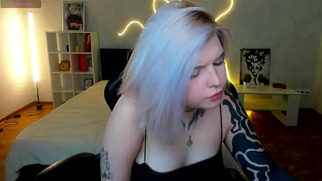 shadow__purrr's cam snapshot