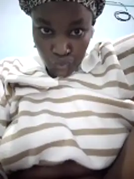 pussyqueene's cam snapshot