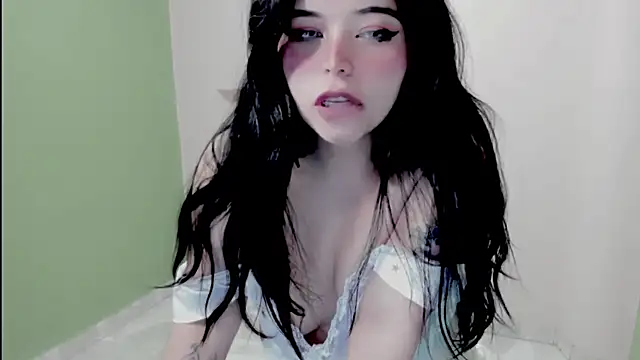 ariakyubi's cam snapshot