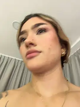 Arianavillada's cam snapshot