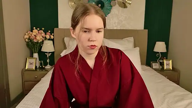 Alida_Brice's cam snapshot