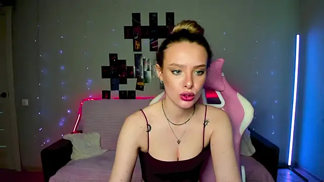 Suzie_Q69's cam snapshot