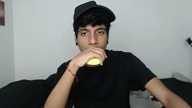 stevenosori's cam snapshot