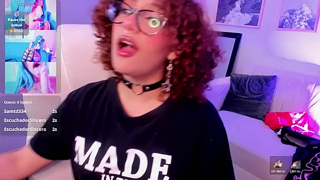 Raven_Curly's cam snapshot