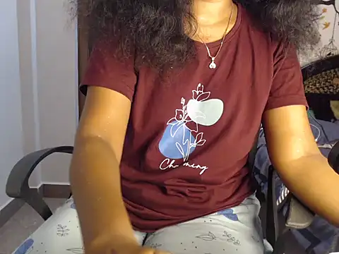 Hey___Seetha's cam snapshot