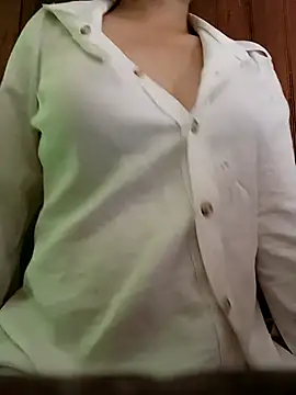 ChezyBaby's cam snapshot