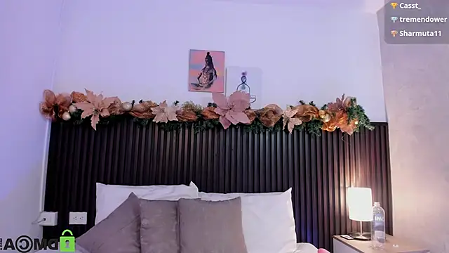 alahia_mellers live sex cam