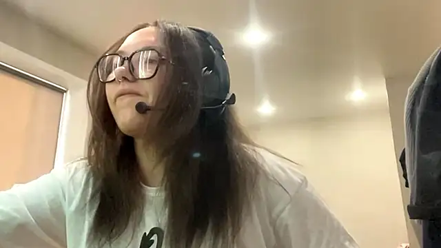 KerriMcbreen's cam snapshot