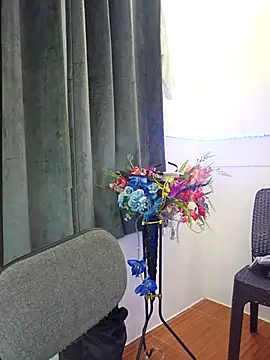 DominnantTransqueen live sex cam