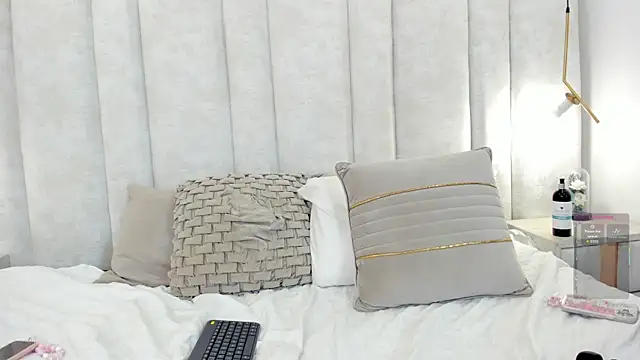 im_nahomi live sex cam