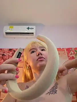 Pinkie_Princes live sex cam