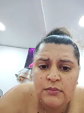 Miss_balloonsmila live sex cam