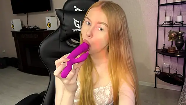 RaguelNicksons live sex cam