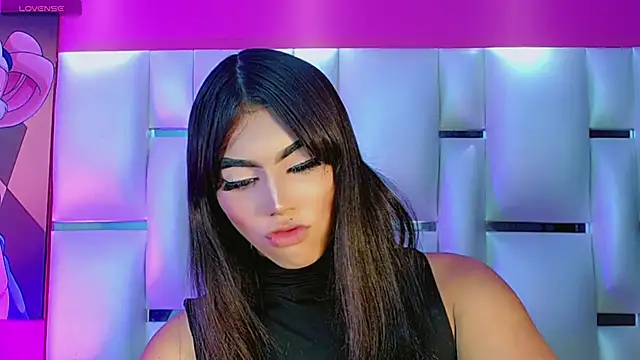 AithanaBlaze live sex cam