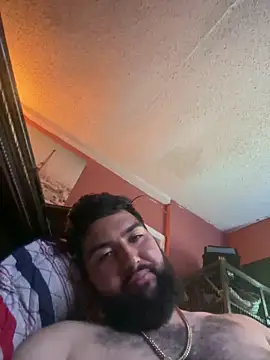 bigdickgio6923 live sex cam