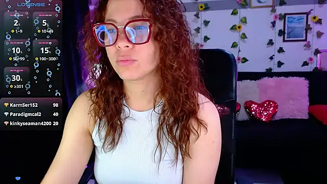 SharonR1 live sex cam