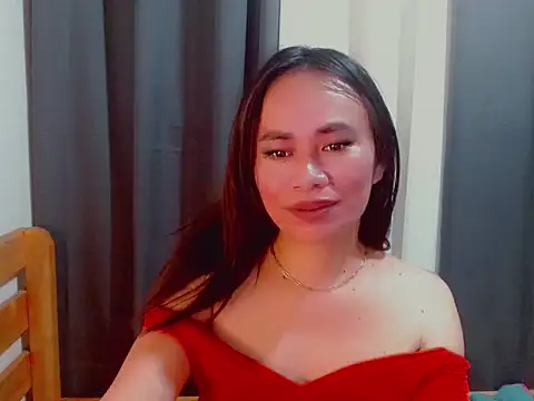 ursweet_yummy live sex cam