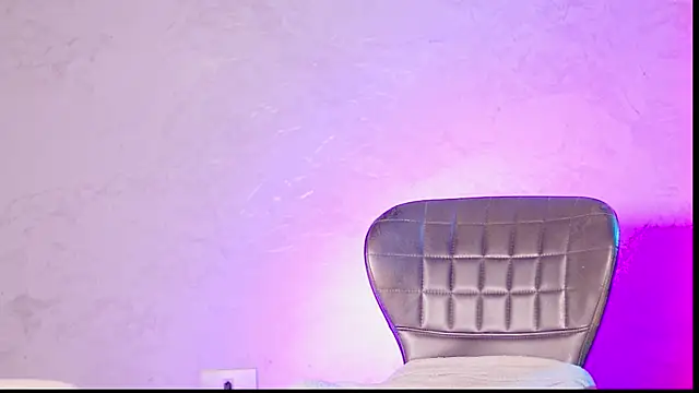 Morenahotcam live sex cam