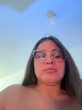 CamilaSofiia live sex cam