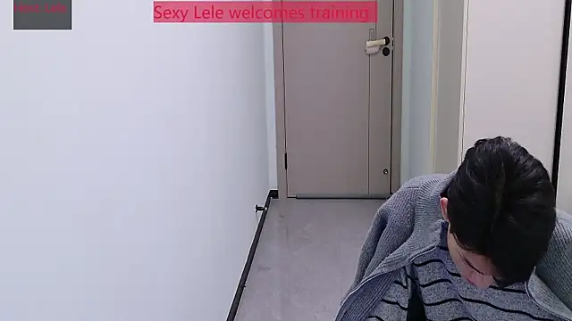 sexyboy-lele live sex cam