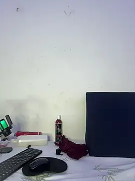 Violeta_Goddess live sex cam