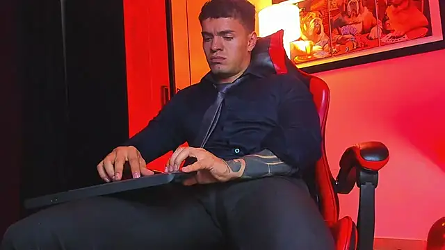 ALPHA_DOMINUS_ live sex cam