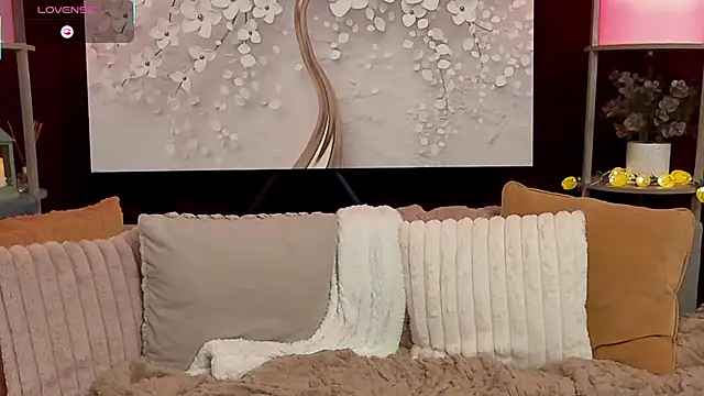 Entitled_Bitch live sex cam