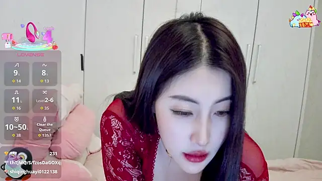 XIAOFENG-2025 live sex cam