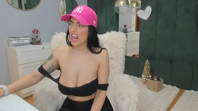 ElisaBaxter live sex cam