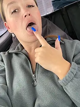 StasyWood live sex cam