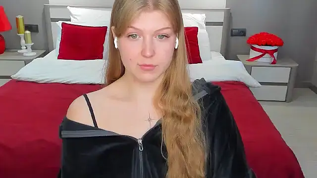 Stella_Light's cam snapshot