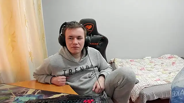 iliaskrislove live sex cam