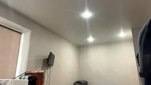 KerriMcbreen's cam snapshot