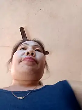 Reema_143's cam snapshot