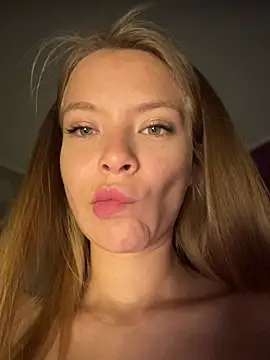 AnastasiaAniess live sex cam