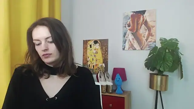 juicyNadine live sex cam