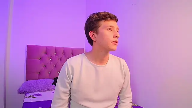 mae_nathan_ live sex cam