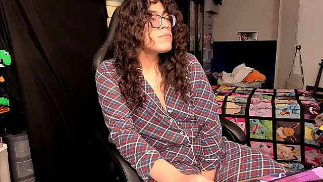 ShinyCherub live sex cam