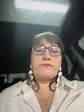 ZhenjaPoledance live sex cam