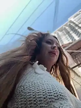 AndreaMood live sex cam