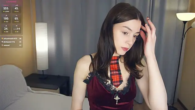 EleneBrach live sex cam