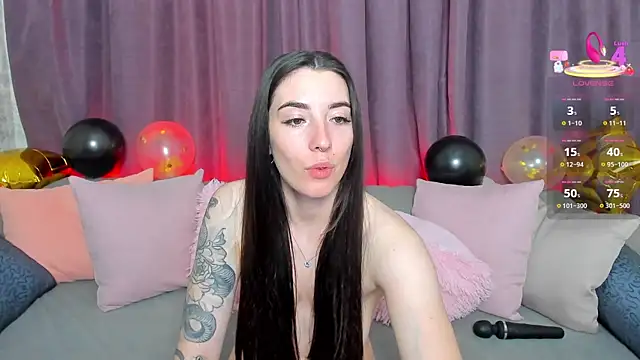 Curious_Lily's cam snapshot