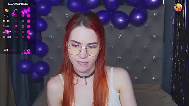 Emily_Kente's cam snapshot